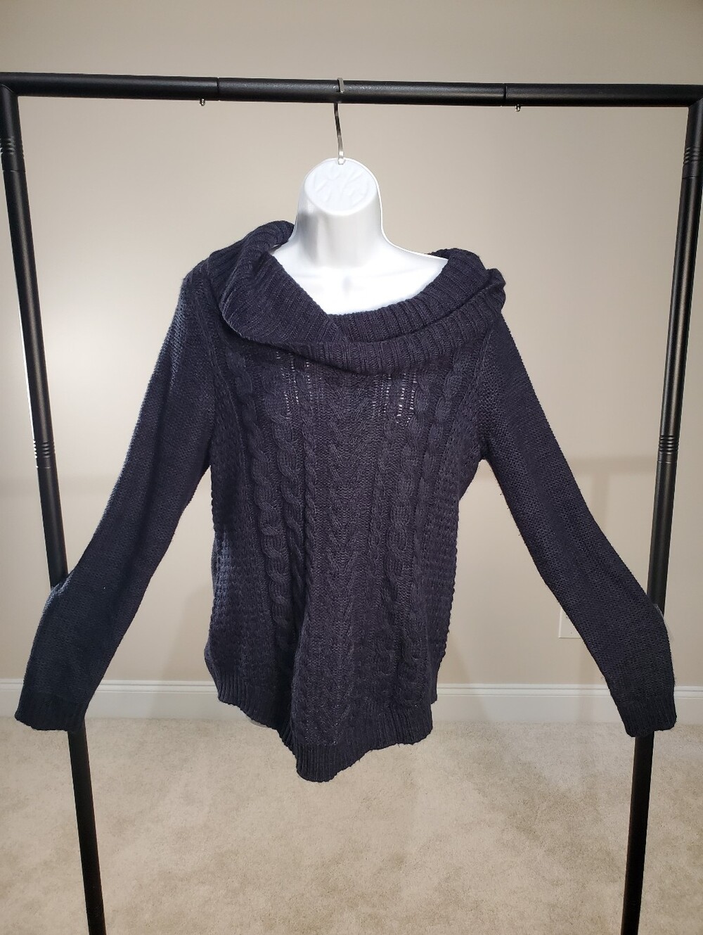Lety & Me Navy Blue Cowl Neck Cable Knit Sweater Medium